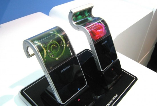 Samsung Flexible AMOLED Display
