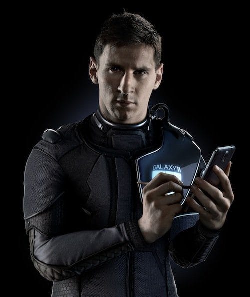 Messi - to fight 'aliens' with the help of his football skills and Galaxy devices like the Note 3