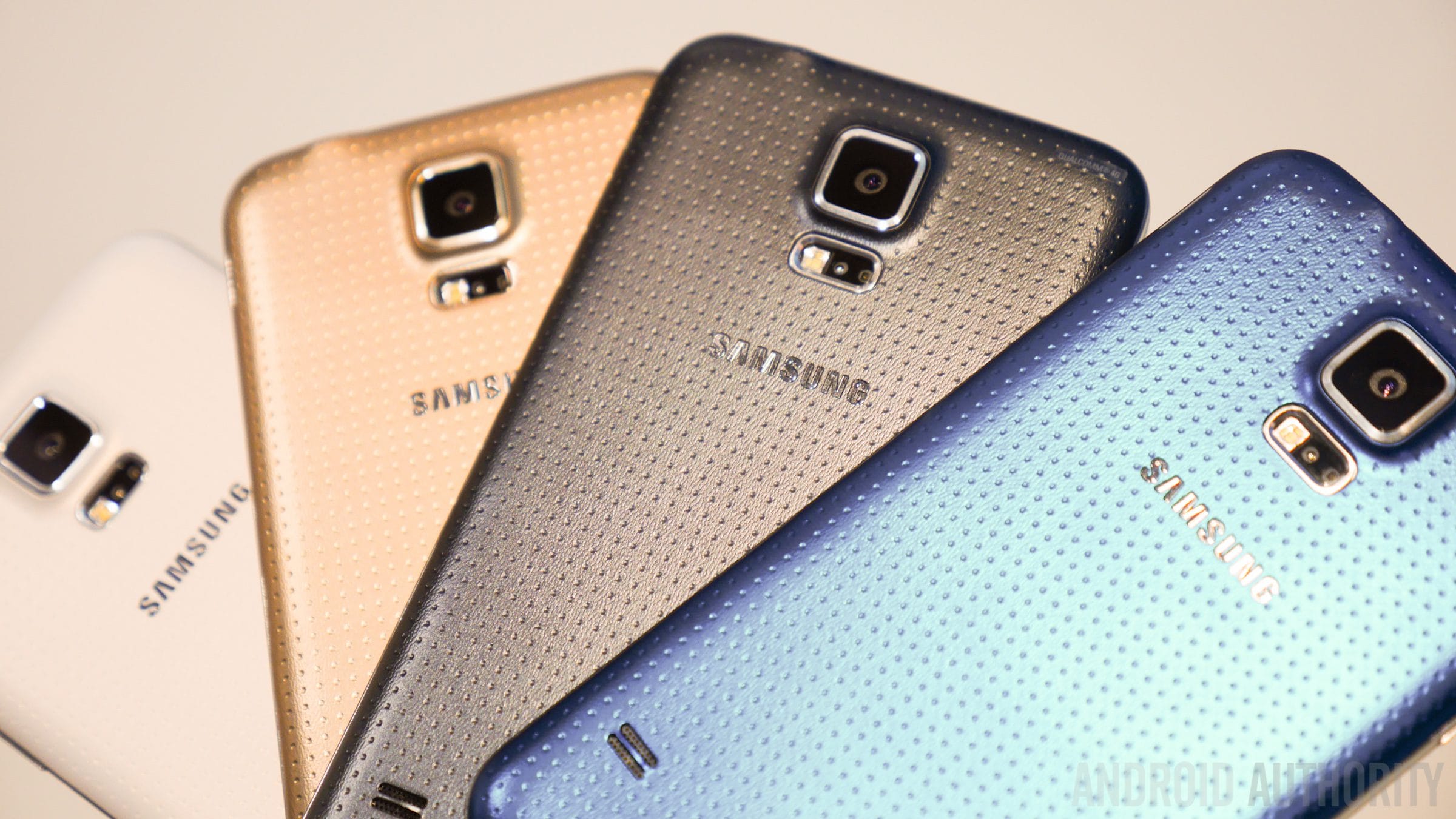Samsung Galaxy S5 Design and Color