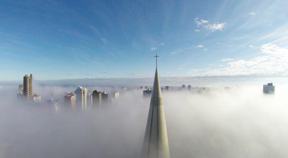 1st-Prize-Category-Places-Above-the-mist-Maring---Paran---Brazil-by-Ricardo-Matiello (1)