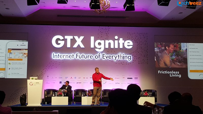 Robert Scoble talking about the reality of the cloud through the Internet of Things at a GITEX Ignite session