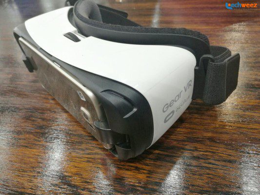 Samsung_Galaxy_plus_Gear_VR