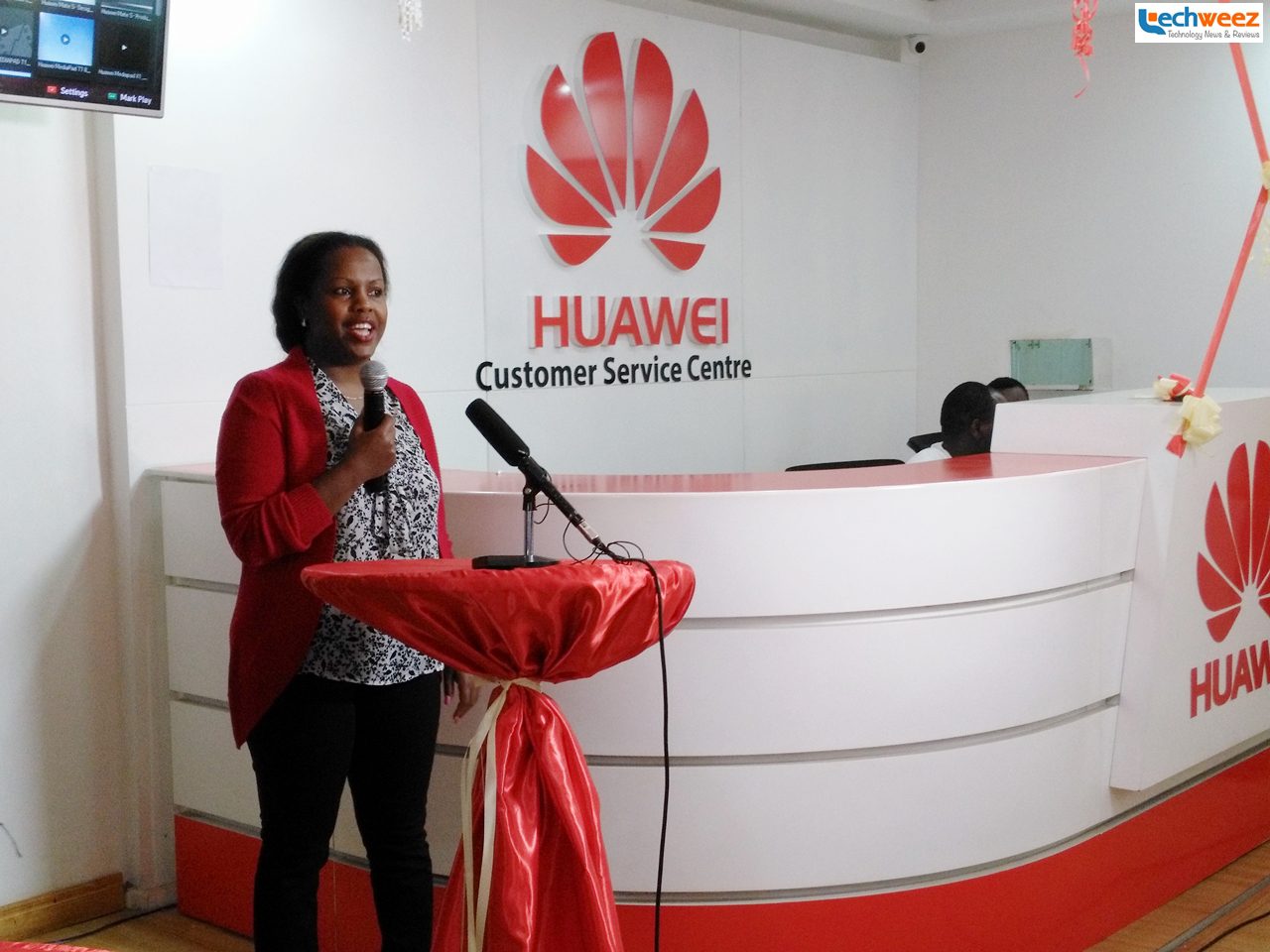 Milicent Ngatia, Huawei Devices Kenya Marketing Manager speaks during the launch early today