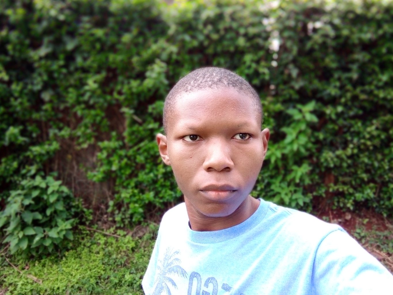 Infinix Hot 9 Play portrait 1