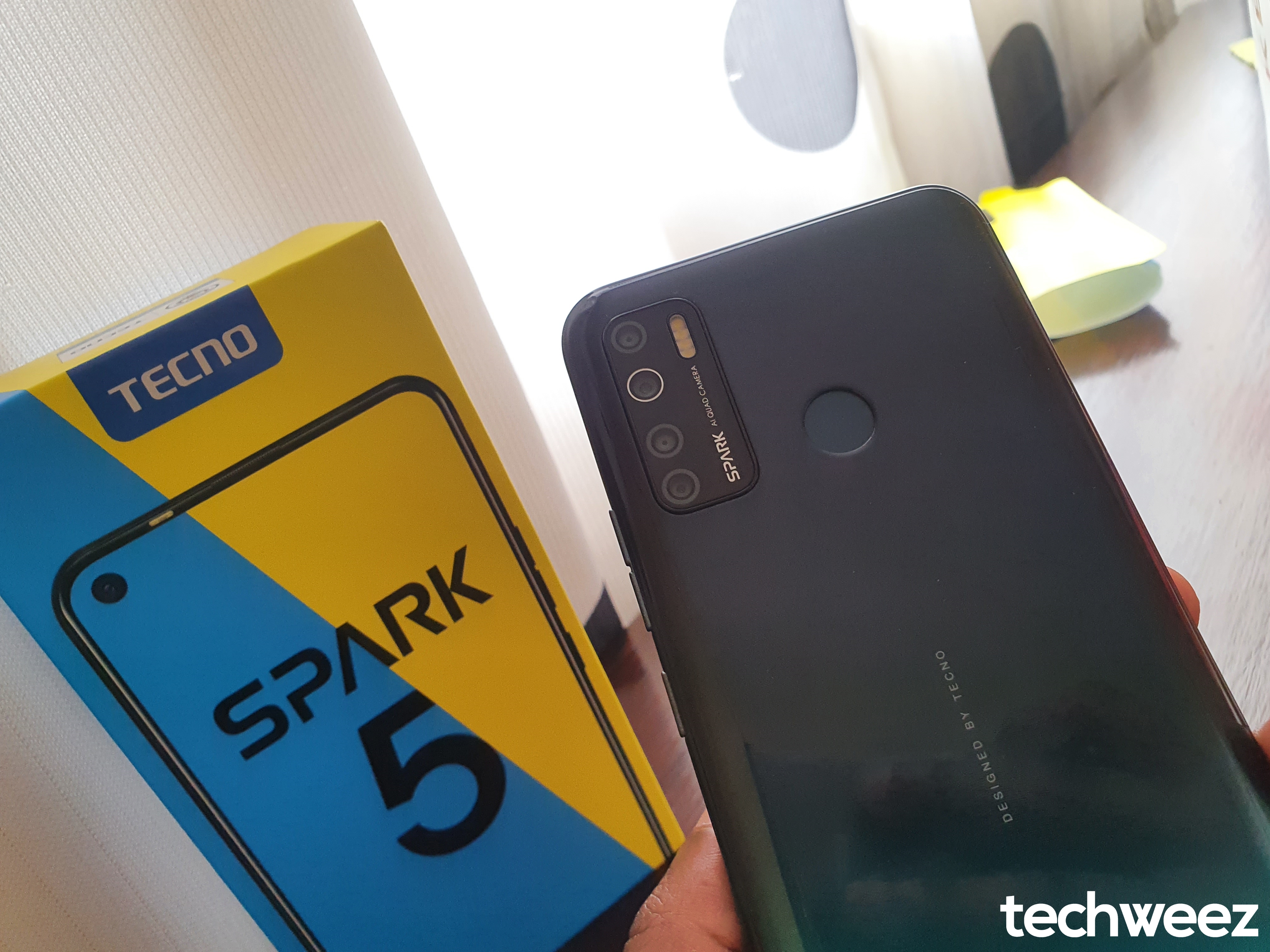 Смартфоны луганск. Текно Spark 5. Tecno Spark mg5. Spark 5 Air камера. Techno Spark kg5n cxol.