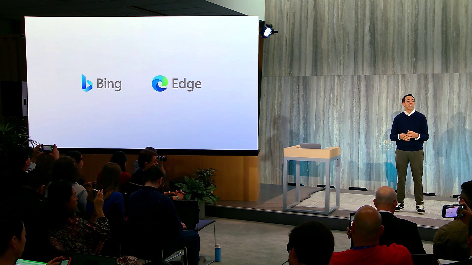 Edge bing. Майкрософт офис 2023. Искусственный интеллект. Microsoft Edge игровое. Новый Bing.