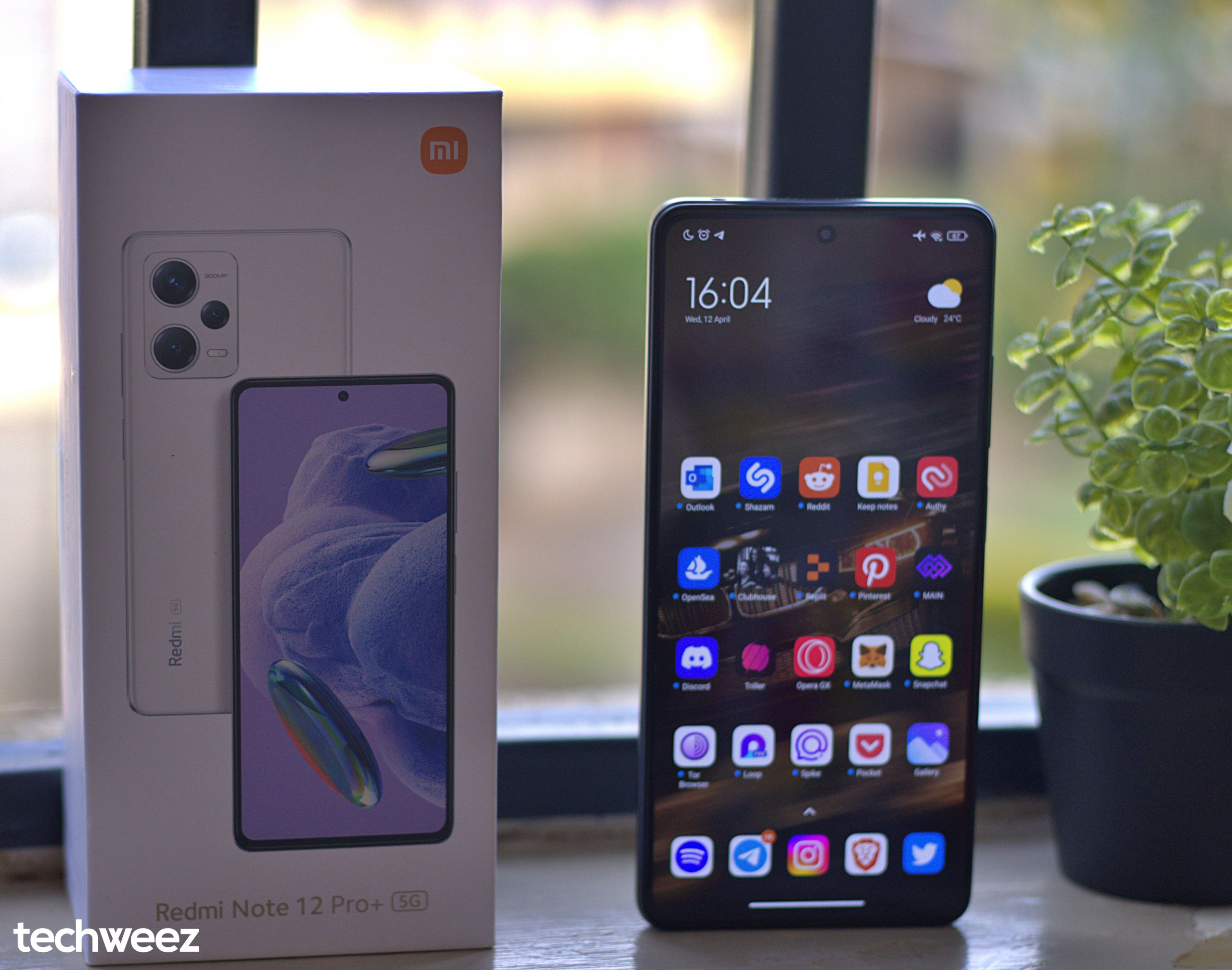 Redmi Note 12 5G Unboxing and First Impressions: Upgrades Attract a Higher  Price 