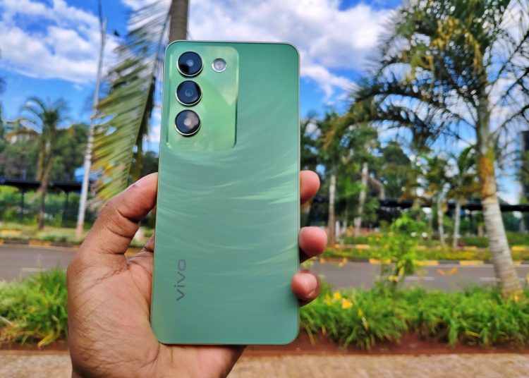 Vivo V30 Lite 4G Review