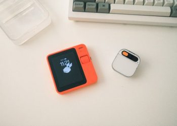 A Peek into the New era of Hardware
