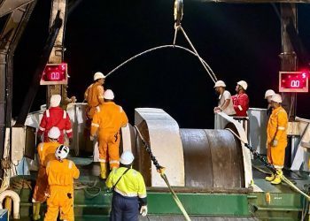 crews repair damaged undersea cables EASSY and SEACOM