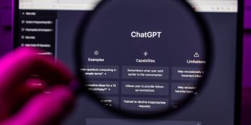 ChatGPT is back after outage. OPenAi cofounder leaves