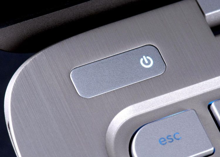 Explore the best laptops for battery life in 2024.