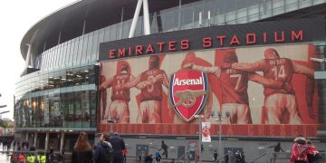 Arsenal and NTT DATA collaborate to enhance fan experiences via personalized content.