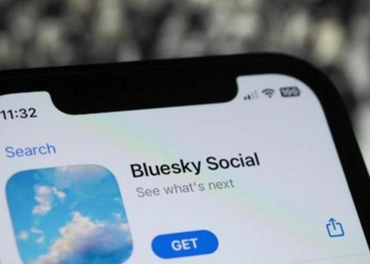 Bluesky goes down amid mass migration