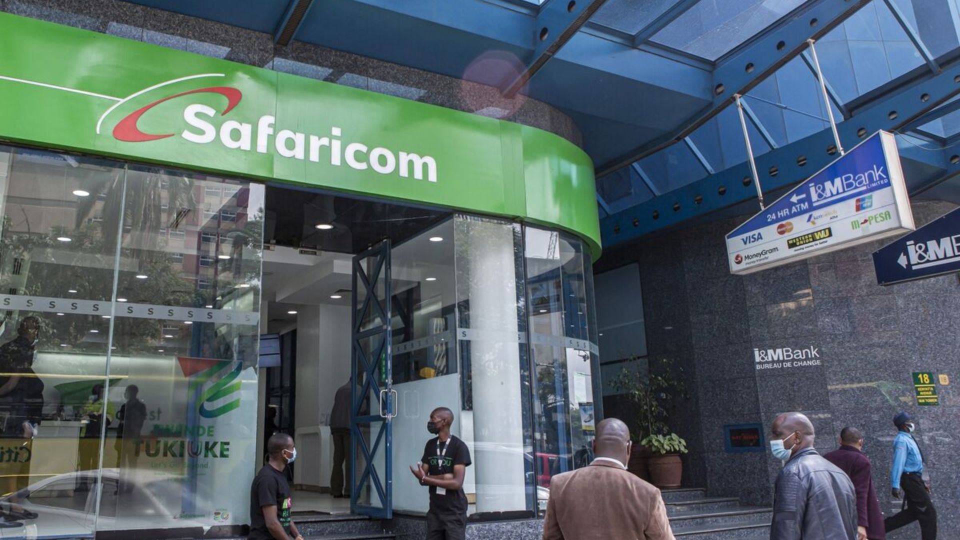 Kenya to Sell 15% Safaricom Stake to Vodafone for $1.57 Billion
