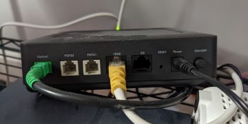 Internet router with fiber connection