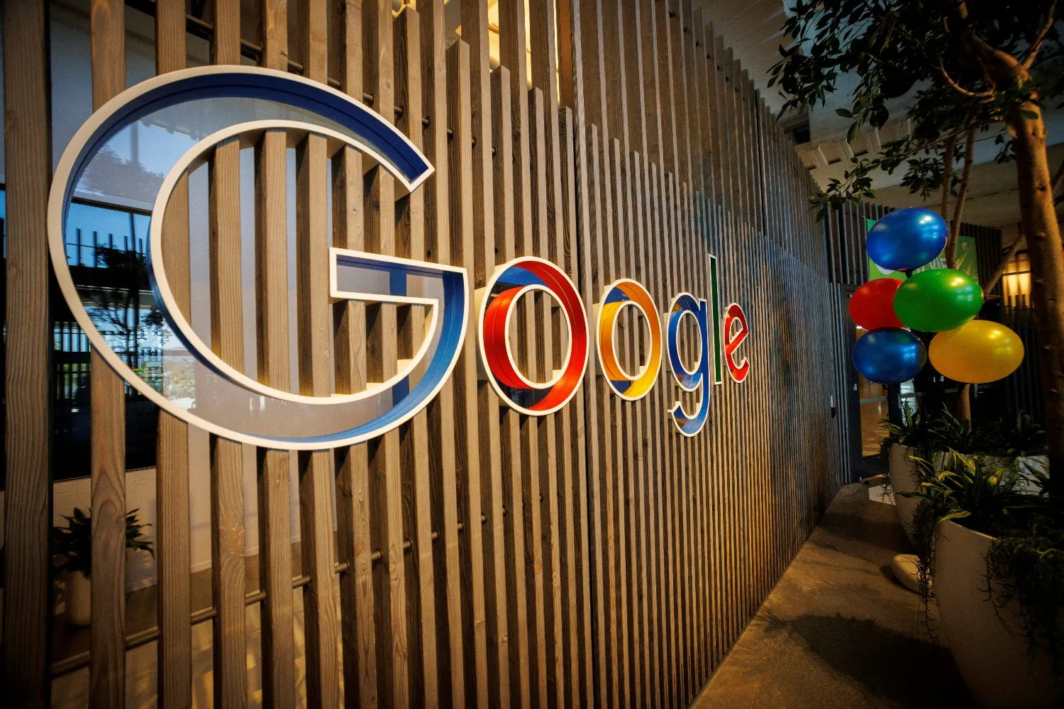 Google Removes 11,000 YouTube Channels Linked to China, Russia Propaganda