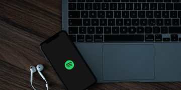 Spotify-360x180 Spotify Rolls Out DJ-Style Mix Ahead of iOS 26 AutoMix