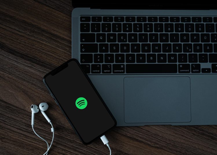 Spotify-750x536 Spotify Rolls Out DJ-Style Mix Ahead of iOS 26 AutoMix