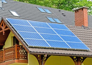 China's solar panel sales to Africa and Kenya