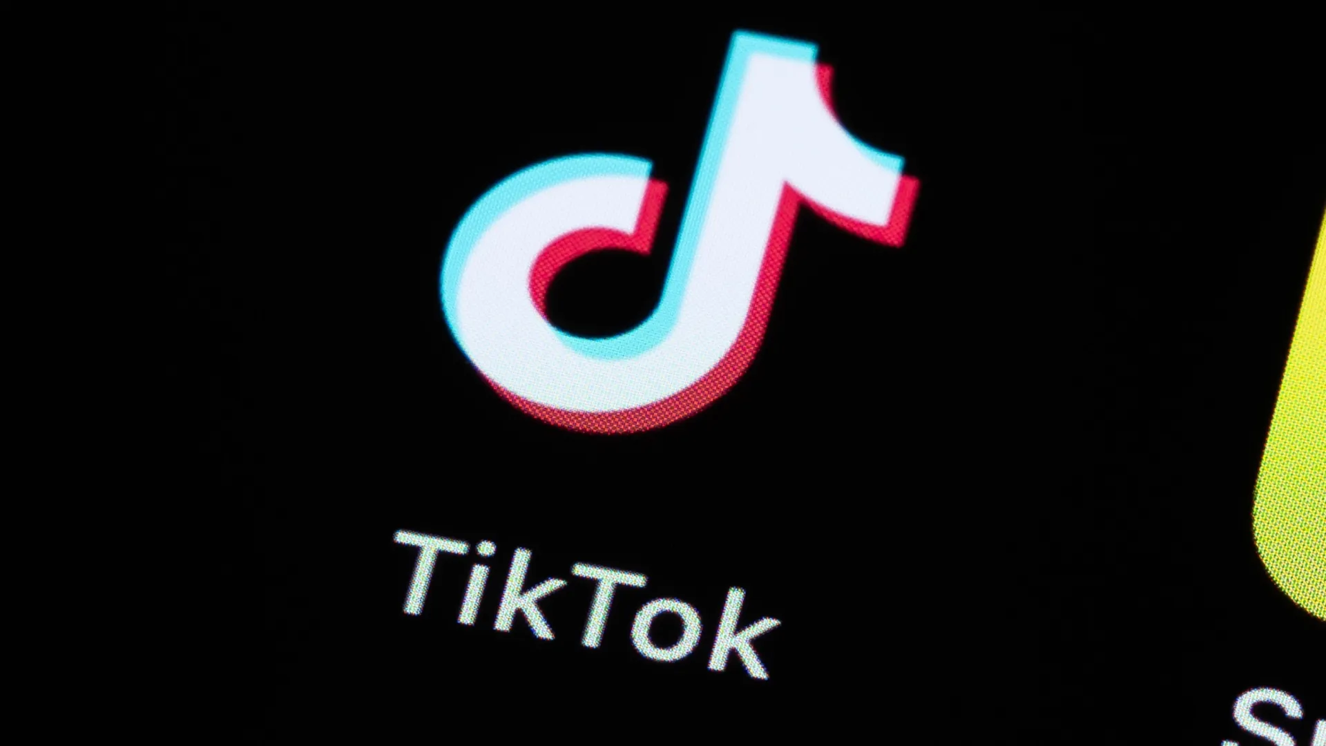 TikTok Finally Signs Deal for Sale of U.S. Operations by 2026