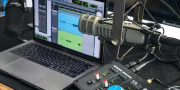 Podcasting equipment