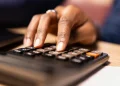 Apps Like Uber and Glovo to Pay 16% VAT on Every Ride