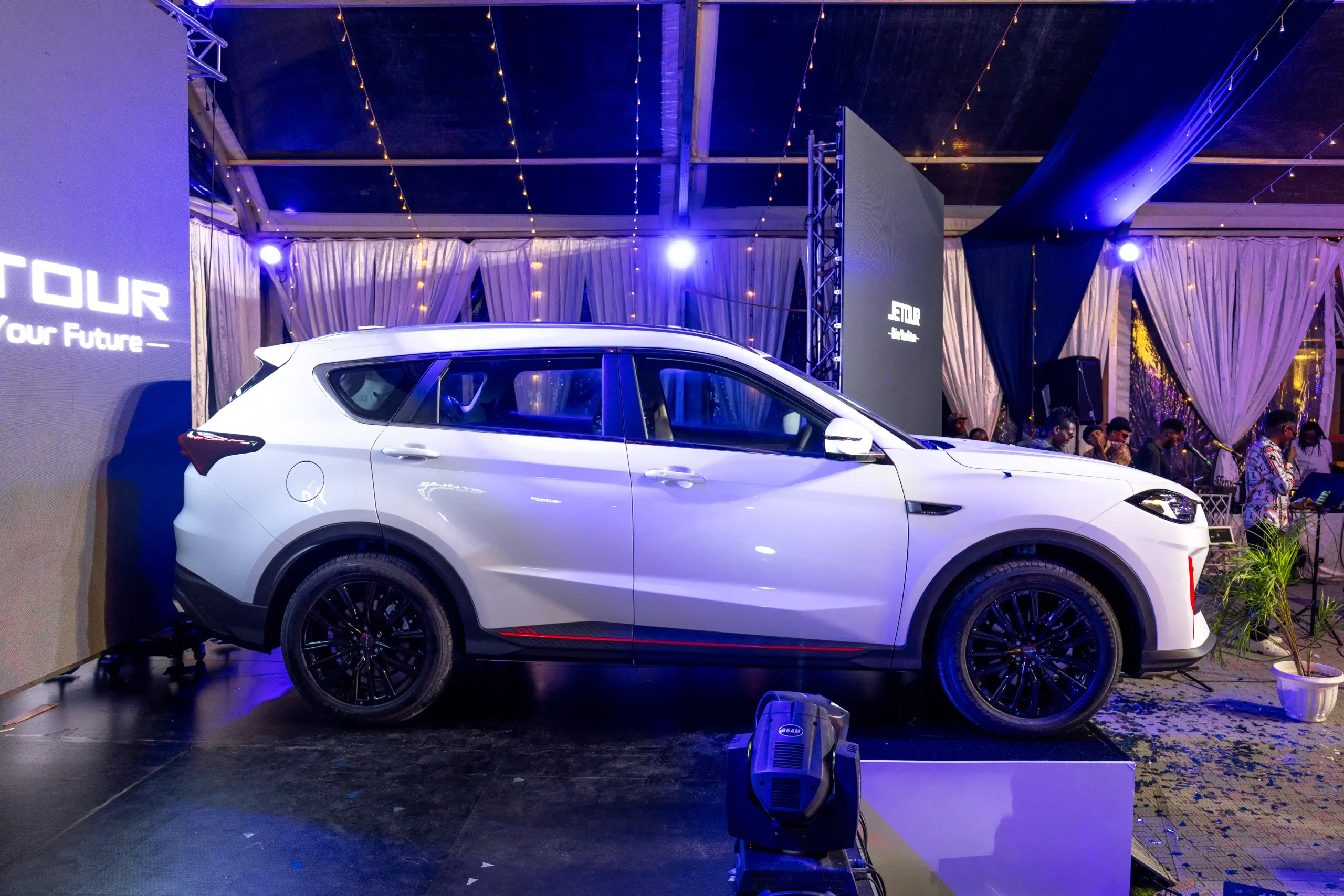 Jetour X70 Plus in White