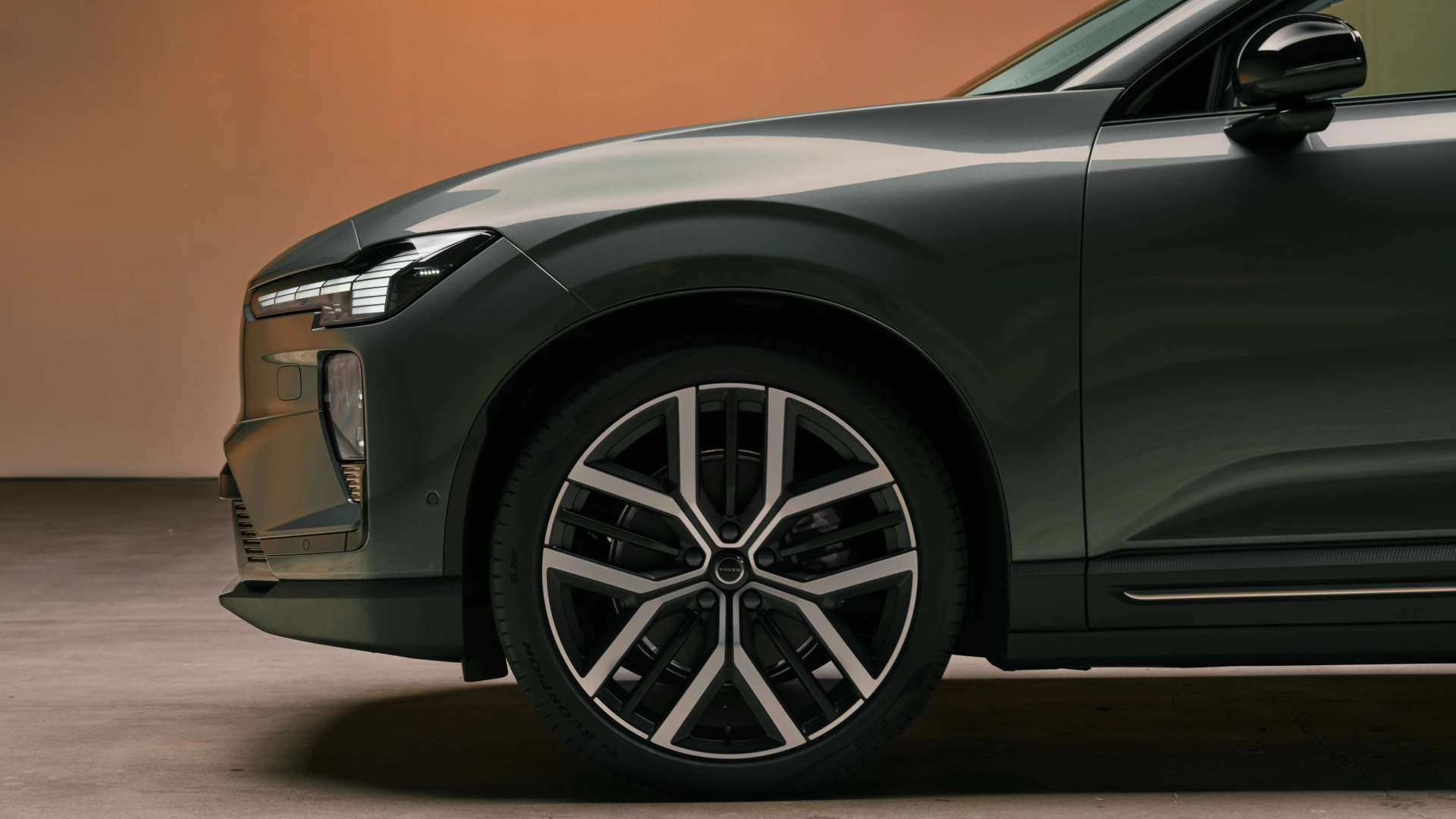 Volvo EX60 wheels