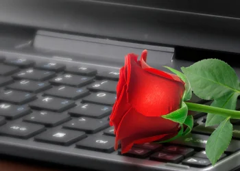 Valentine's Tech Gifts for Him/Her