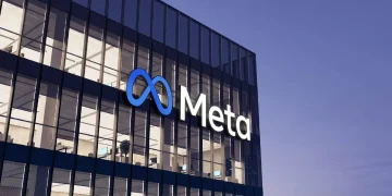 AI Push Fuels Tech Layoffs as Meta Plans 8,000 Cuts
