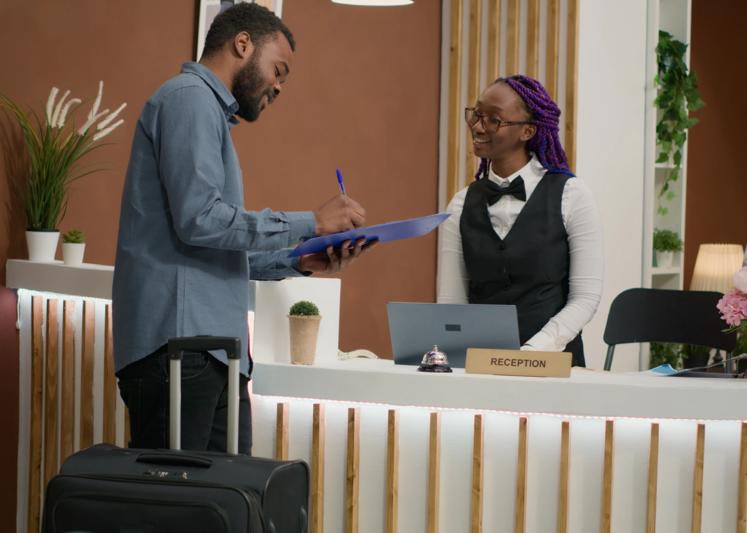 Hotel booking agentic AI